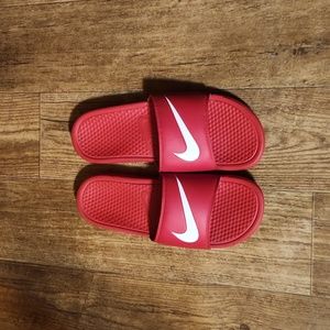 Men Nike Slides